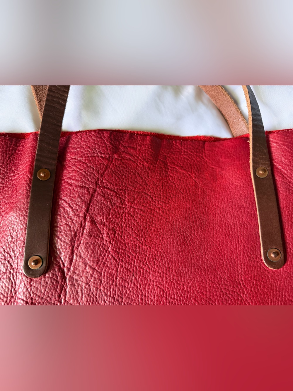 Go Forth Goods Large Avery tote in Cranberry - Picture 5 of 10